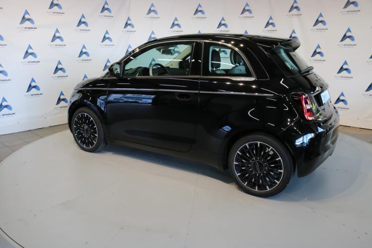 FIAT 500 electric 87 kW La Prima By Bocelli